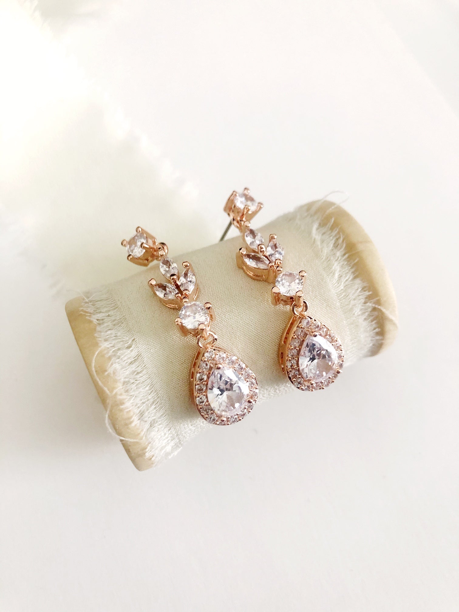 Lainee Rose Gold Diamond Drop Earrings