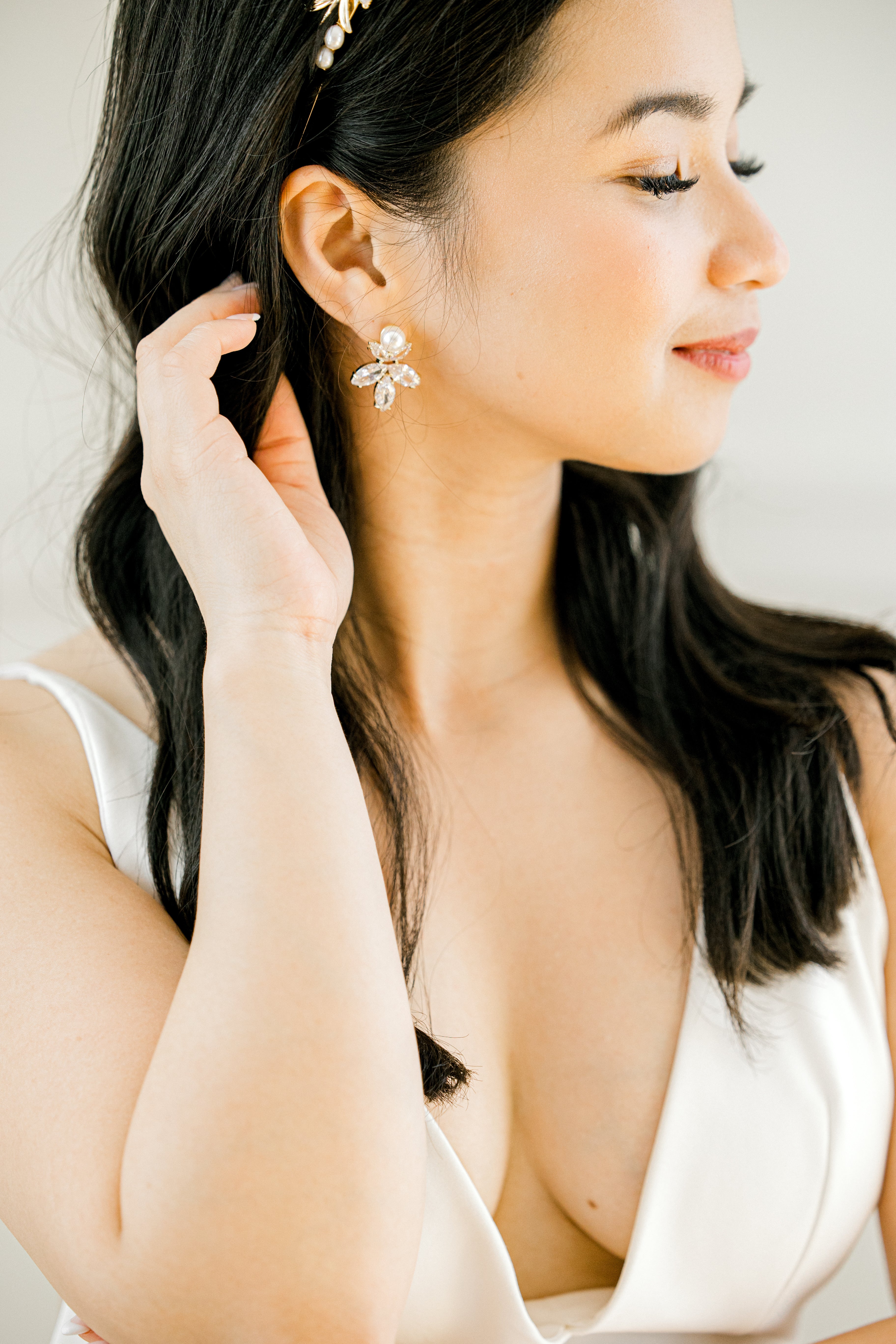 Marin Pearl Stud Earrings