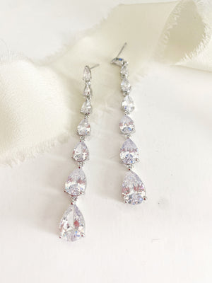 Rena Simple Long Diamond Earrings