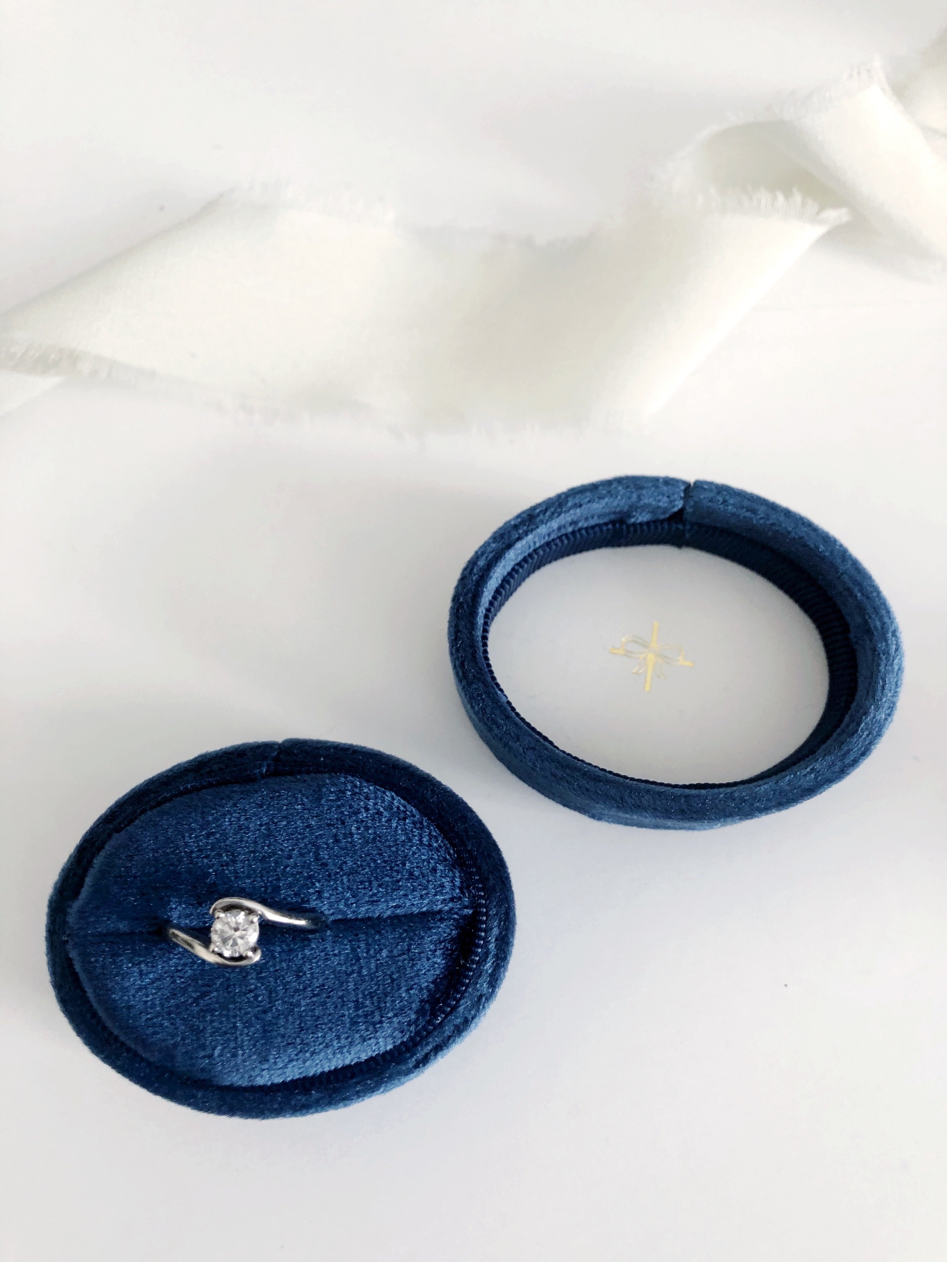 Navy Blue Velvet Horizontal Oval Ring Box