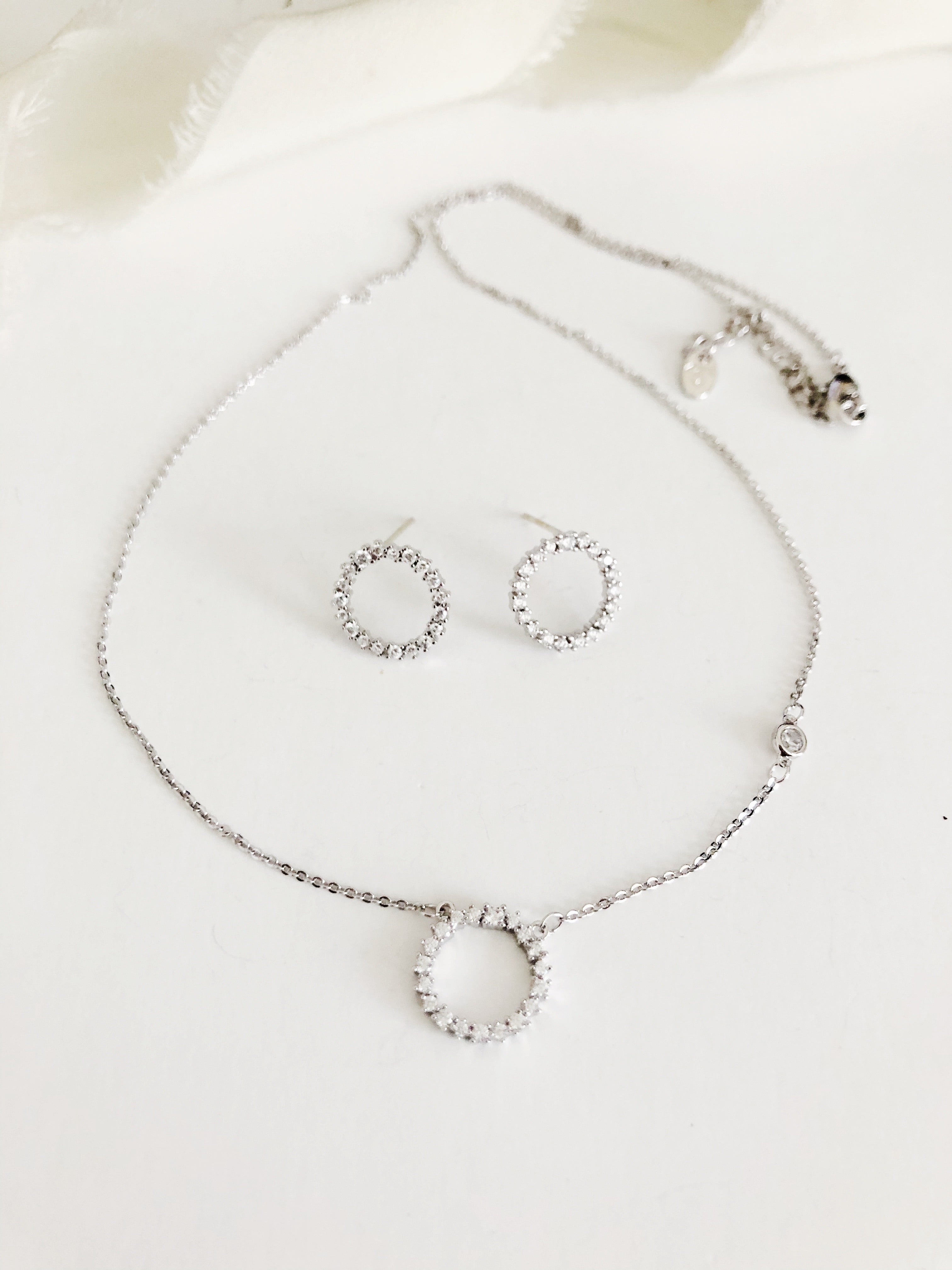 Mona Simple Silver Diamond Earrings and Necklace Set